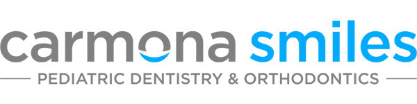 Carmona Smiles logo
